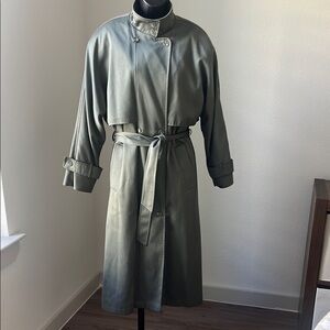 J.G.Hook Vintage Elegant Grey Women's Trench Coat. Preloved